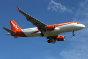 easyJet Airbus A320-214 (G-EZPR) at  Manchester - International (Ringway), United Kingdom