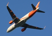 easyJet Airbus A320-214 (G-EZPX) at  Belfast / Aldergrove - International, United Kingdom