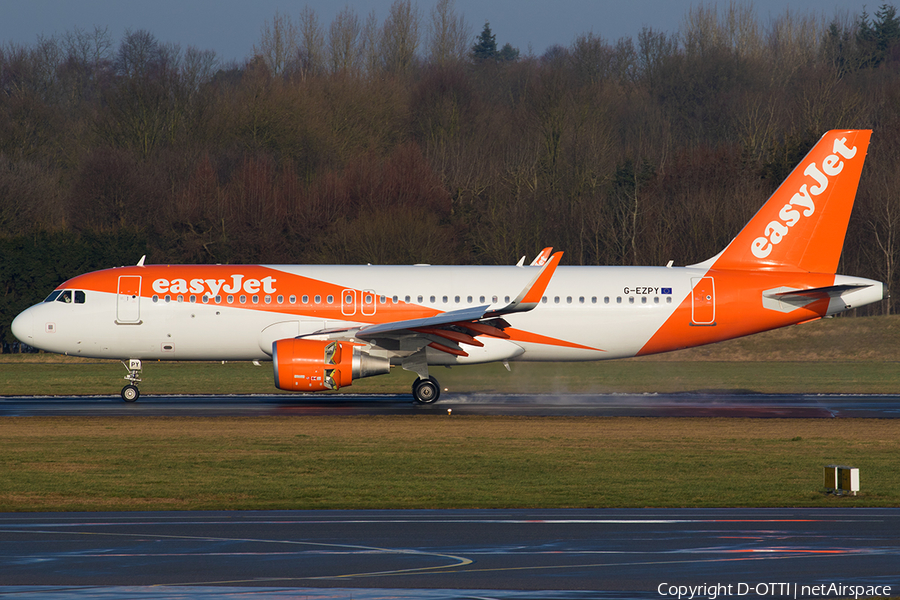 easyJet Airbus A320-214 (G-EZPY) | Photo 220876