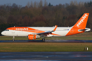 easyJet Airbus A320-214 (G-EZPY) at  Hamburg - Fuhlsbuettel (Helmut Schmidt), Germany