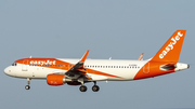 easyJet Airbus A320-214 (G-EZRU) at  Gran Canaria, Spain