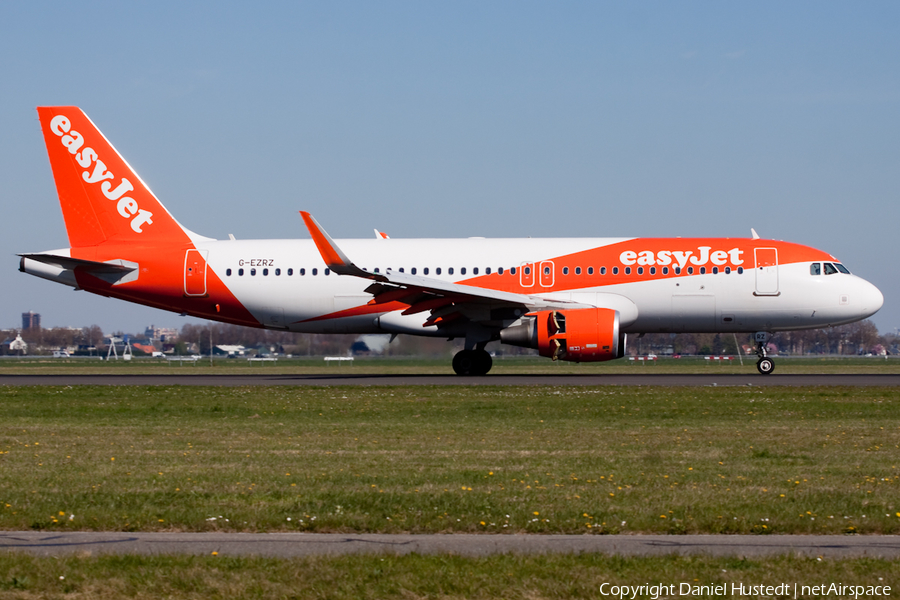 easyJet Airbus A320-214 (G-EZRZ) | Photo 514074
