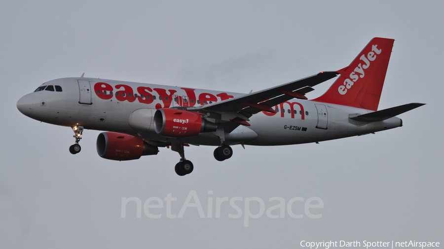easyJet Airbus A319-111 (G-EZSM) | Photo 225155