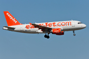 easyJet Airbus A319-111 (G-EZSM) at  Toulouse - Blagnac, France