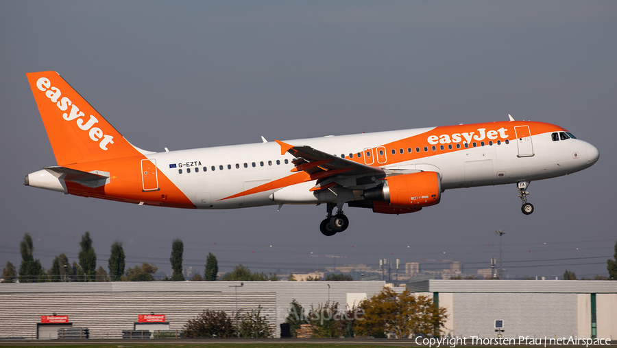 easyJet Airbus A320-214 (G-EZTA) | Photo 438847