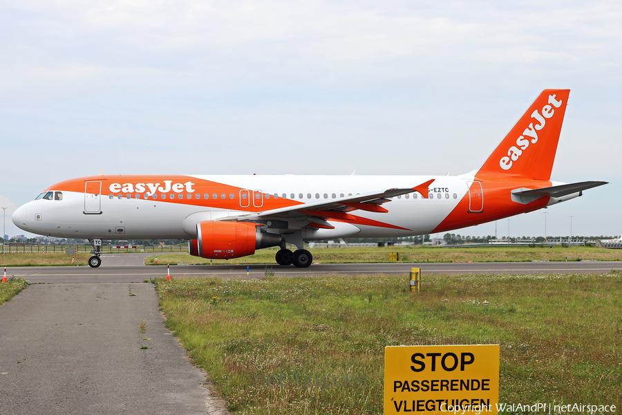 easyJet Airbus A320-214 (G-EZTC) | Photo 530319