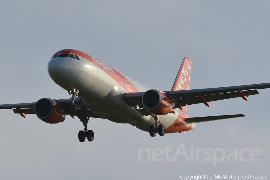 easyJet Airbus A320-214 (G-EZTC) | Photo 589457