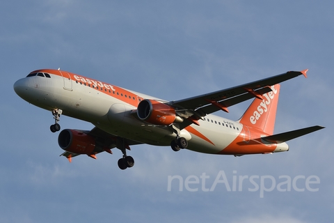 easyJet Airbus A320-214 (G-EZTC) at  Belfast / Aldergrove - International, United Kingdom