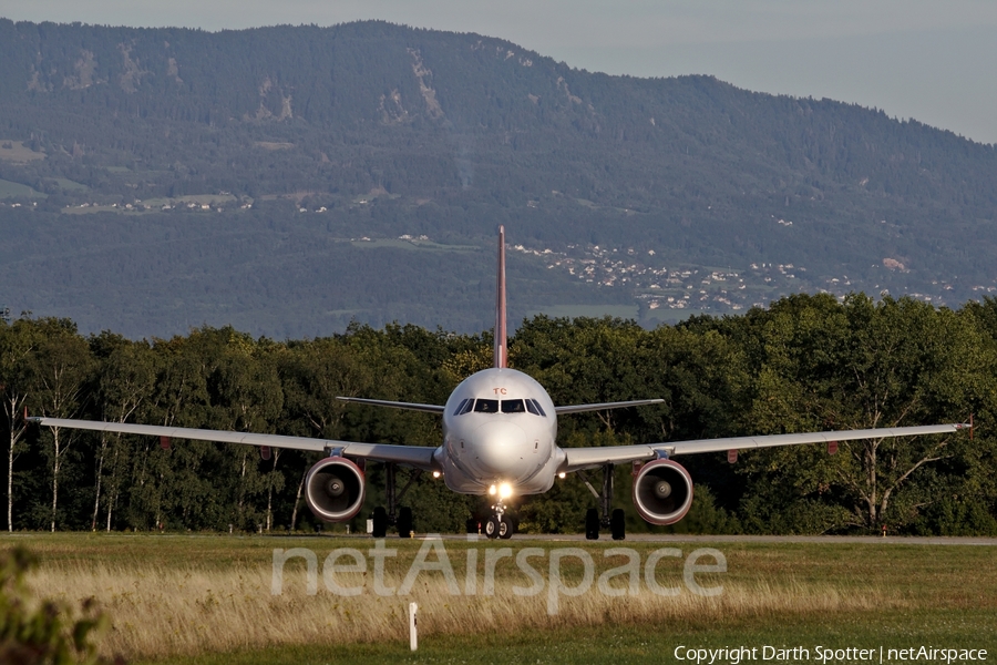 easyJet Airbus A320-214 (G-EZTC) | Photo 231540