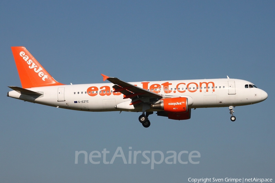easyJet Airbus A320-214 (G-EZTC) | Photo 18935