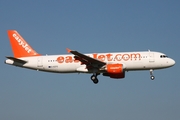 easyJet Airbus A320-214 (G-EZTC) at  Hamburg - Fuhlsbuettel (Helmut Schmidt), Germany