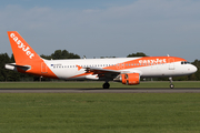 easyJet Airbus A320-214 (G-EZTC) at  Hamburg - Fuhlsbuettel (Helmut Schmidt), Germany