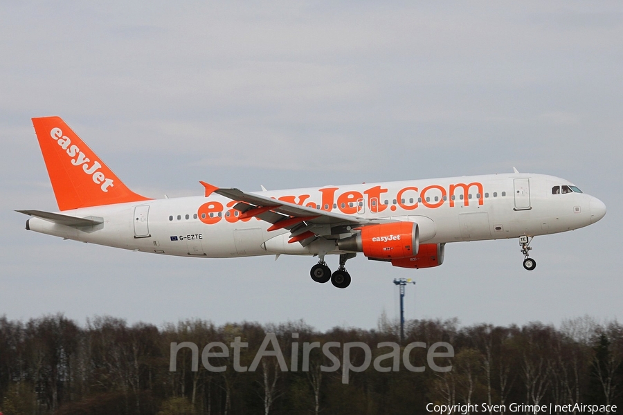 easyJet Airbus A320-214 (G-EZTE) | Photo 25174