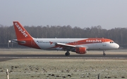 easyJet Airbus A320-214 (G-EZTE) at  Hamburg - Fuhlsbuettel (Helmut Schmidt), Germany