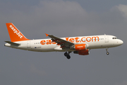 easyJet Airbus A320-214 (G-EZTF) at  London - Gatwick, United Kingdom