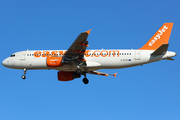 easyJet Airbus A320-214 (G-EZTG) at  Barcelona - El Prat, Spain