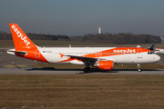 easyJet Airbus A320-214 (G-EZTH) at  Hamburg - Fuhlsbuettel (Helmut Schmidt), Germany