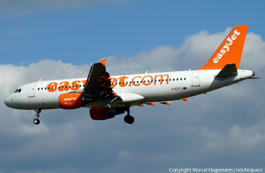 easyJet Airbus A320-214 (G-EZTJ) | Photo 123638