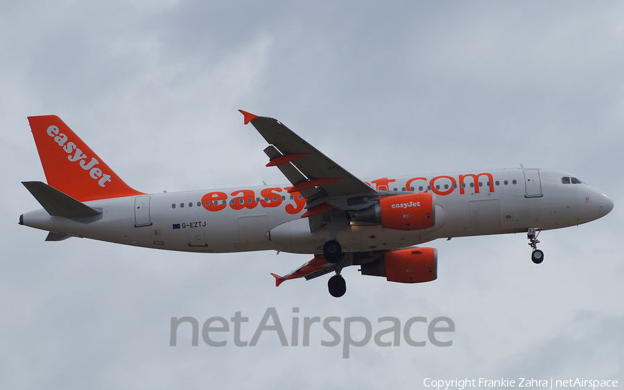 easyJet Airbus A320-214 (G-EZTJ) | Photo 25803