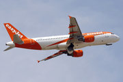 easyJet Airbus A320-214 (G-EZTK) at  Berlin Brandenburg, Germany