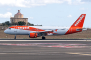 easyJet Airbus A320-214 (G-EZTR) at  Luqa - Malta International, Malta