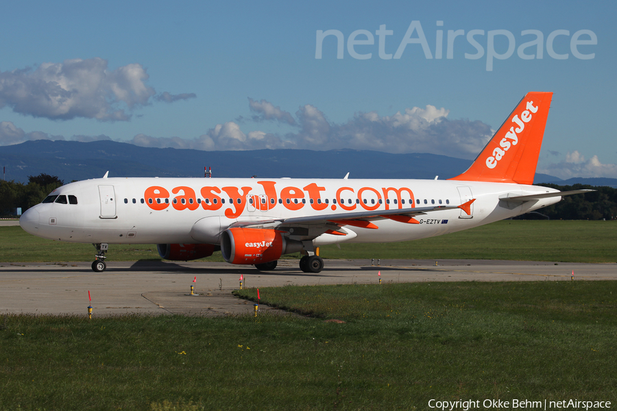 easyJet Airbus A320-214 (G-EZTV) | Photo 86308