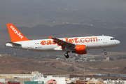 easyJet Airbus A320-214 (G-EZTV) at  Gran Canaria, Spain