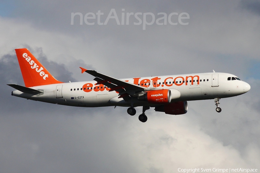 easyJet Airbus A320-214 (G-EZTX) | Photo 162759
