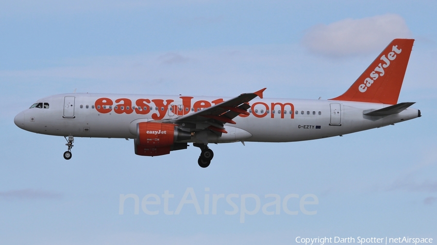 easyJet Airbus A320-214 (G-EZTY) | Photo 221770