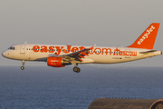 easyJet Airbus A320-214 (G-EZUG) at  Gran Canaria, Spain