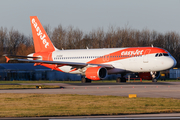 easyJet Airbus A320-214 (G-EZUG) at  Manchester - International (Ringway), United Kingdom