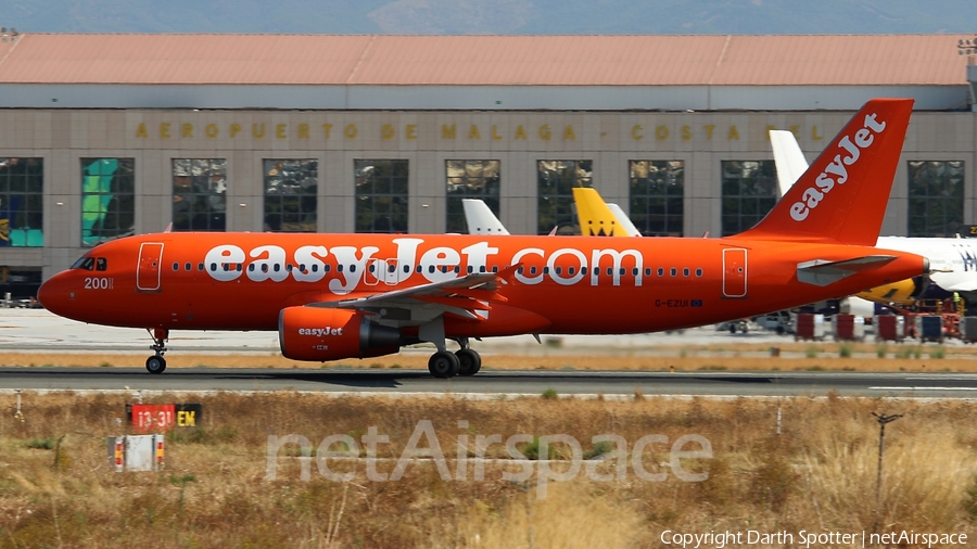 easyJet Airbus A320-214 (G-EZUI) | Photo 212630