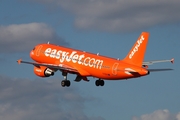 easyJet Airbus A320-214 (G-EZUI) at  Hamburg - Fuhlsbuettel (Helmut Schmidt), Germany