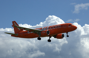 easyJet Airbus A320-214 (G-EZUI) at  Manchester - International (Ringway), United Kingdom