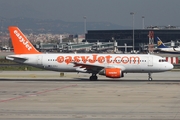 easyJet Airbus A320-214 (G-EZUJ) at  Barcelona - El Prat, Spain