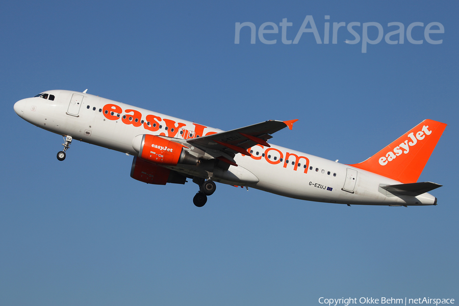 easyJet Airbus A320-214 (G-EZUJ) | Photo 74757