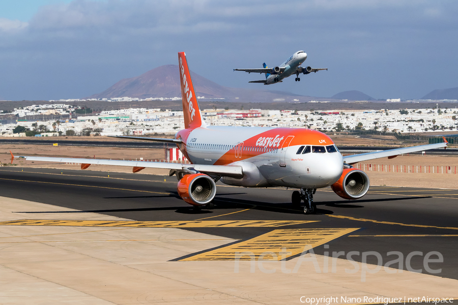 easyJet Airbus A320-214 (G-EZUK) | Photo 218846