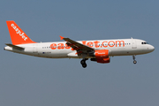 easyJet Airbus A320-214 (G-EZUK) at  Amsterdam - Schiphol, Netherlands