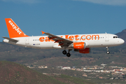 easyJet Airbus A320-214 (G-EZUN) at  Tenerife Sur - Reina Sofia, Spain