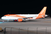 easyJet Airbus A320-214 (G-EZUN) at  Tenerife Sur - Reina Sofia, Spain