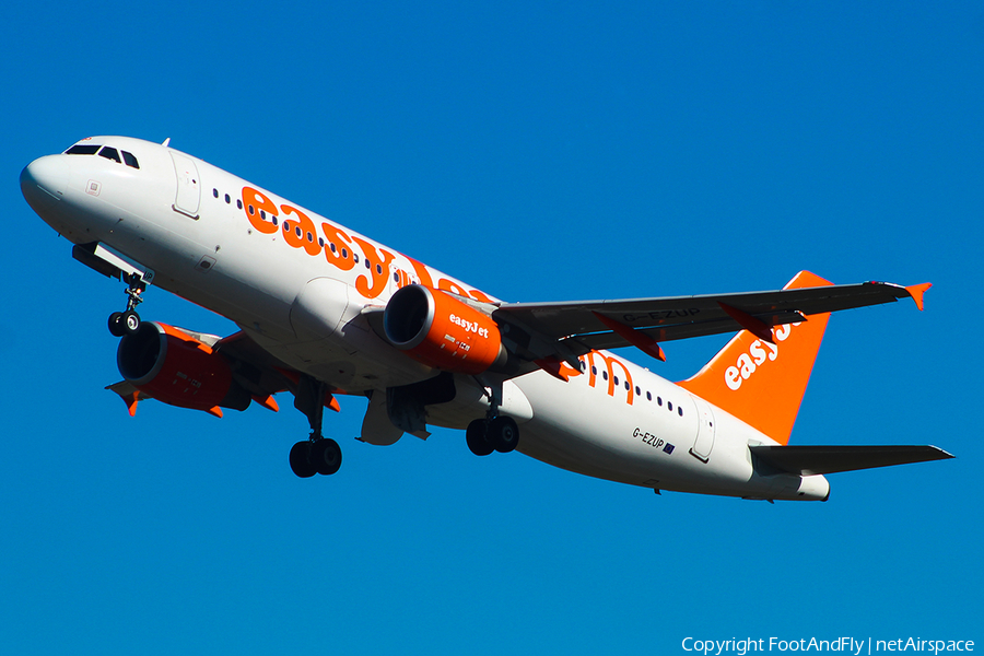 easyJet Airbus A320-214 (G-EZUP) | Photo 147948