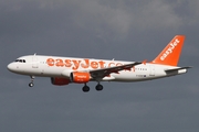 easyJet Airbus A320-214 (G-EZUP) at  Hamburg - Fuhlsbuettel (Helmut Schmidt), Germany