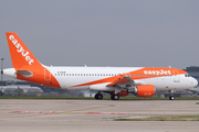 easyJet Airbus A320-214 (G-EZUP) at  Manchester - International (Ringway), United Kingdom
