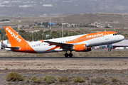 easyJet Airbus A320-214 (G-EZUR) at  Tenerife Sur - Reina Sofia, Spain