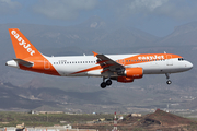 easyJet Airbus A320-214 (G-EZUR) at  Tenerife Sur - Reina Sofia, Spain