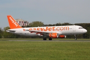 easyJet Airbus A320-214 (G-EZUS) at  Hamburg - Fuhlsbuettel (Helmut Schmidt), Germany