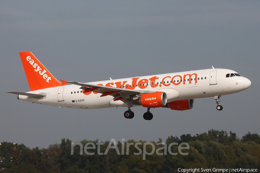 easyJet Airbus A320-214 (G-EZUS) | Photo 87654