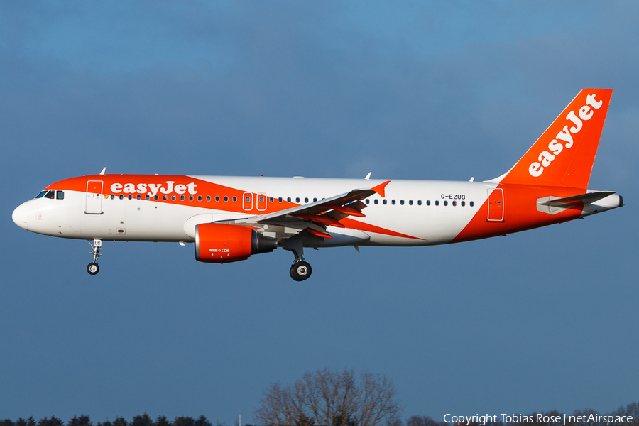 easyJet Airbus A320-214 (G-EZUS) | Photo 365274
