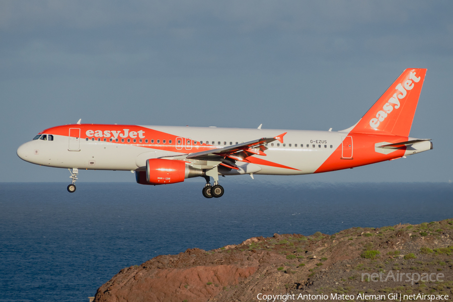 easyJet Airbus A320-214 (G-EZUS) | Photo 621859