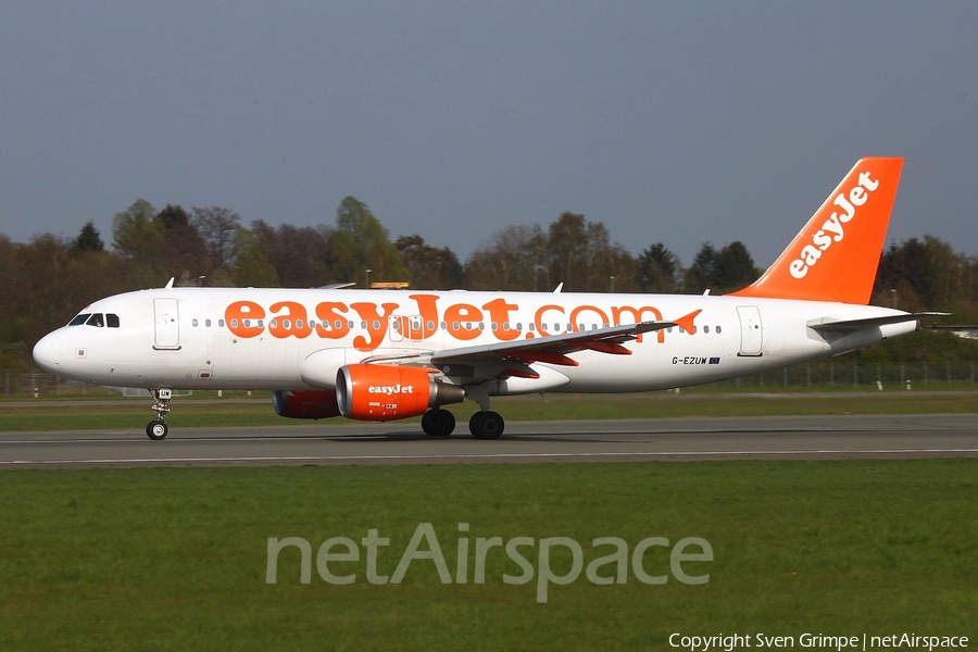 easyJet Airbus A320-214 (G-EZUW) | Photo 74776
